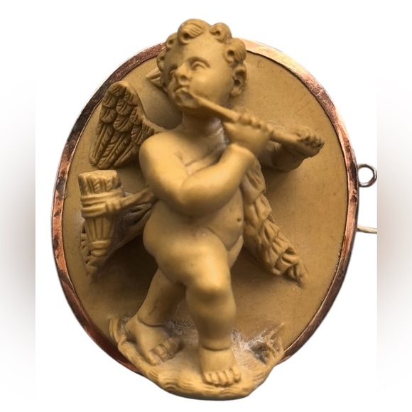 Antique Cherub Brooch - Picture 3 of 3
